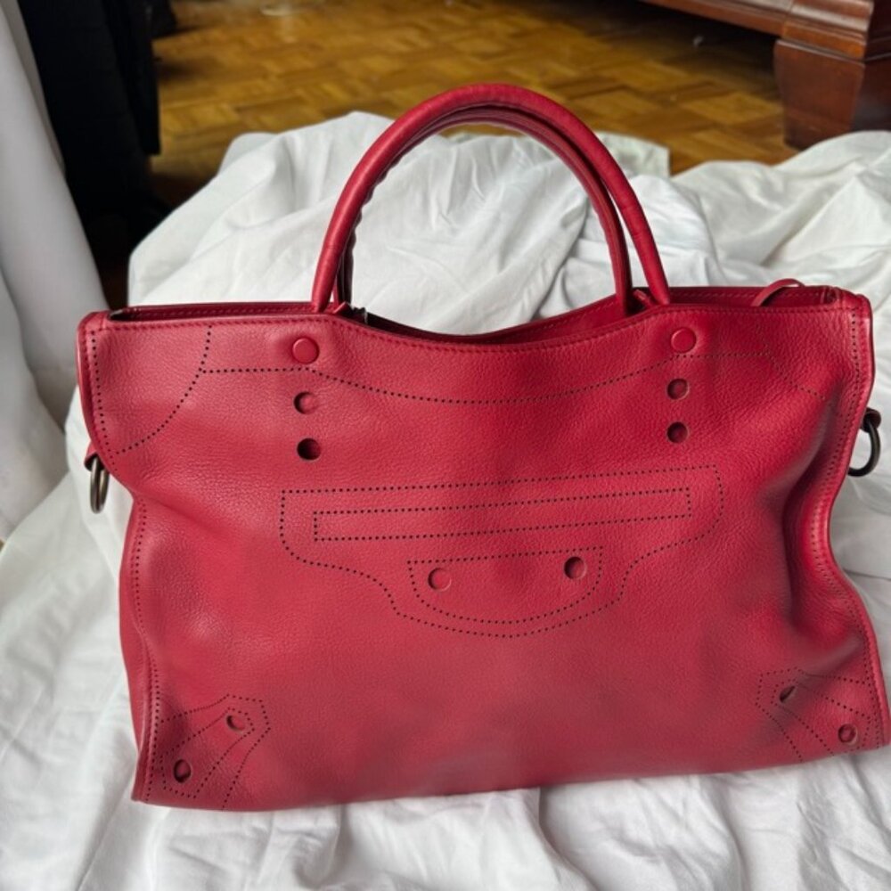 Auth S/S 2017 Balenciaga Red Calfskin Blackout Shoulder Crossbody City